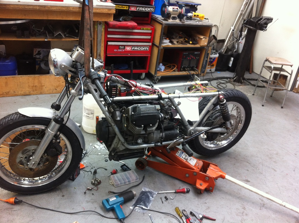Moto Guzzi  Cafe Racer early stages rewiring